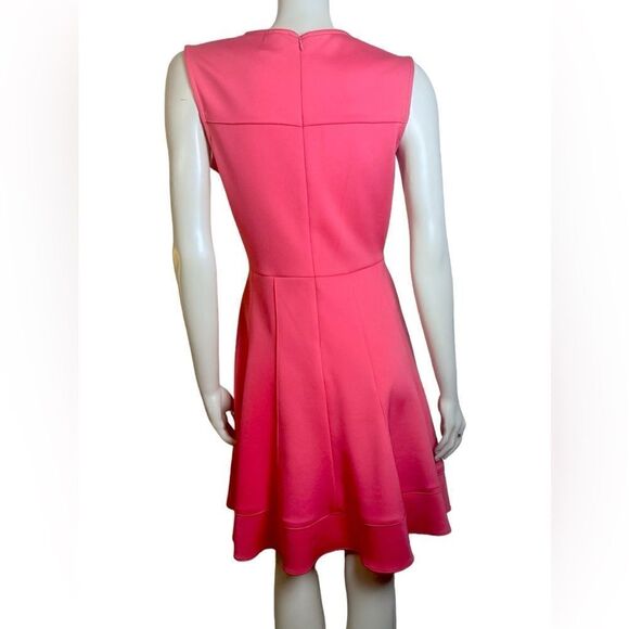 Julia Jordan Hot Pink Sleeveless Flair Shift Dress Like New Size 10 - Picture 2 of 6